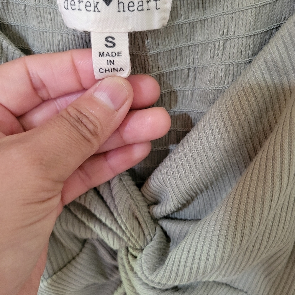 Derek Heart Olive Green Ribbed Top - Picture 4 of 10
